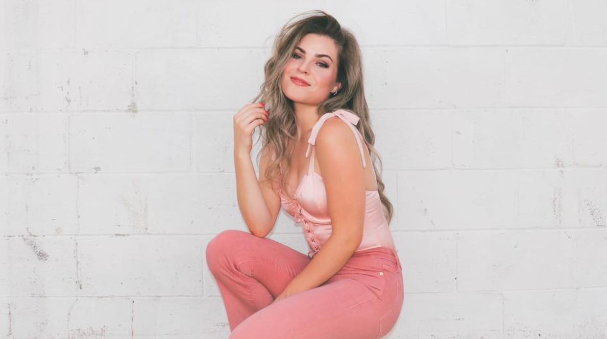 Tenille Arts