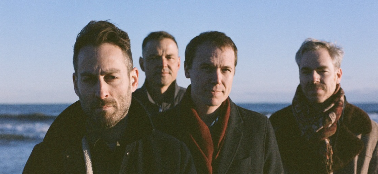 AMERICAN FOOTBALL