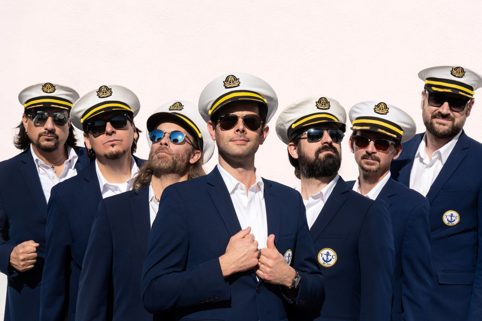 Yachtley Crew