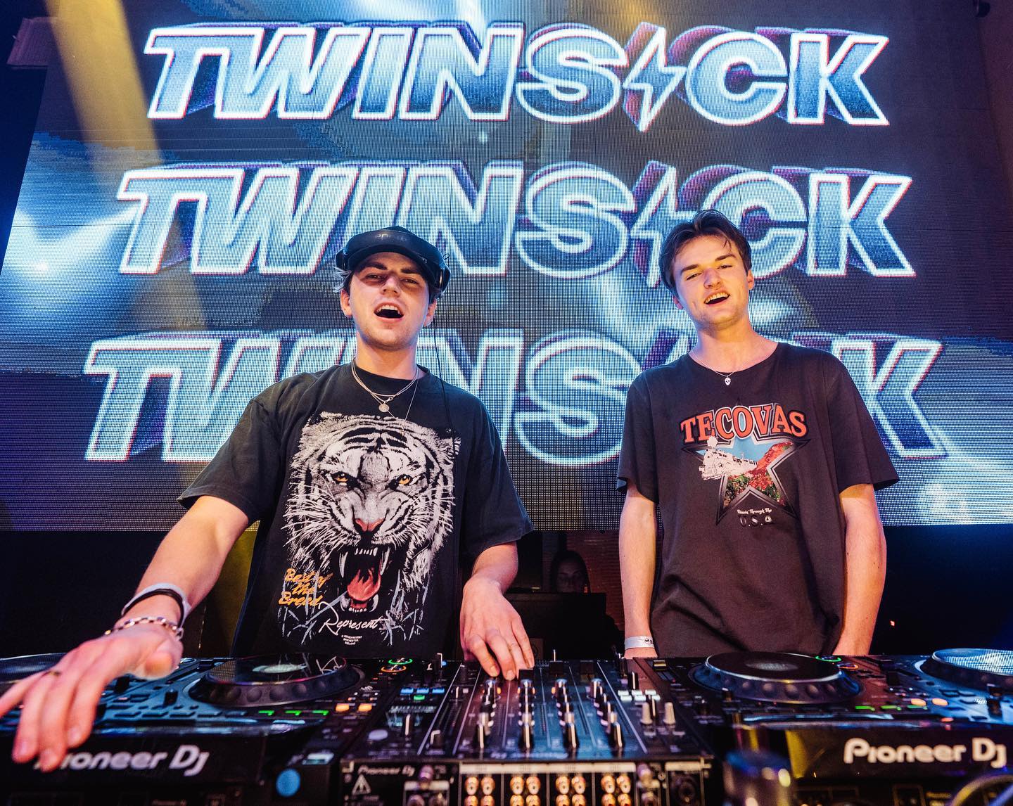 Twinsick