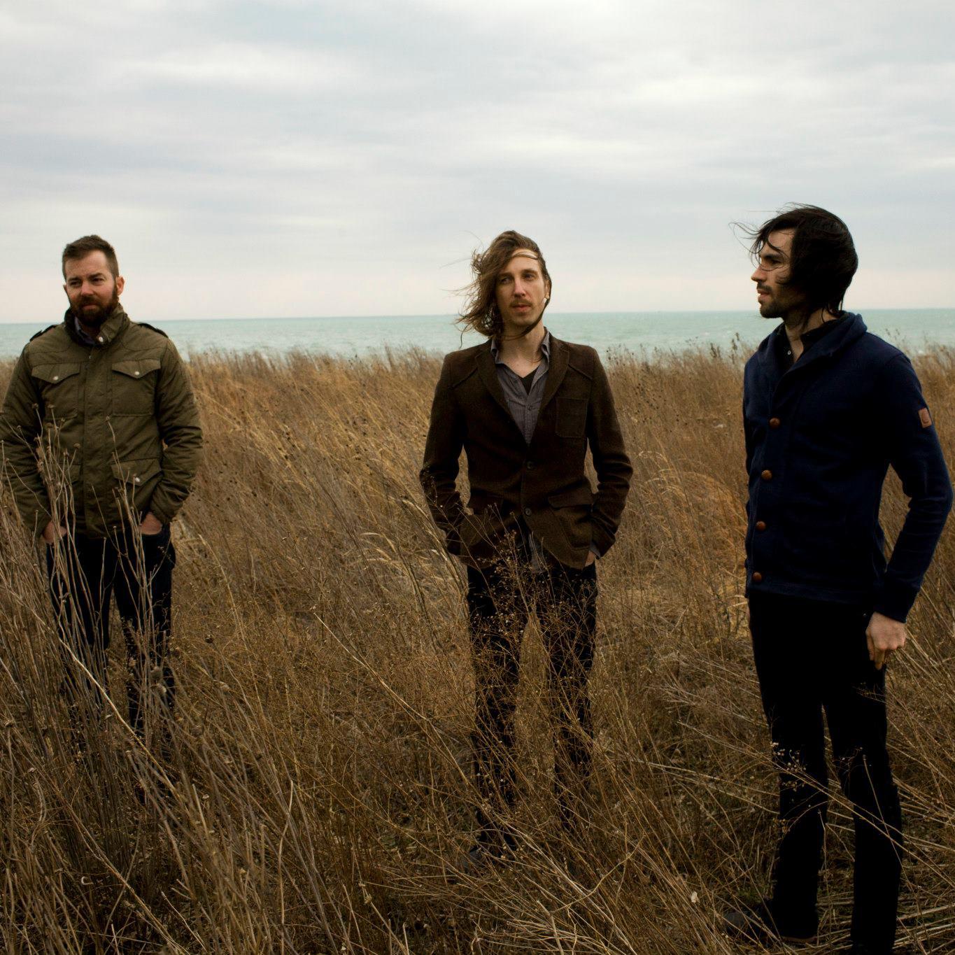 RUSSIAN CIRCLES