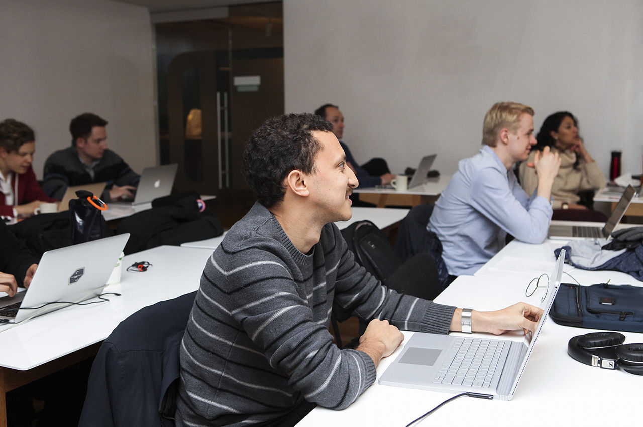 correlations-scatter-plots-archkool