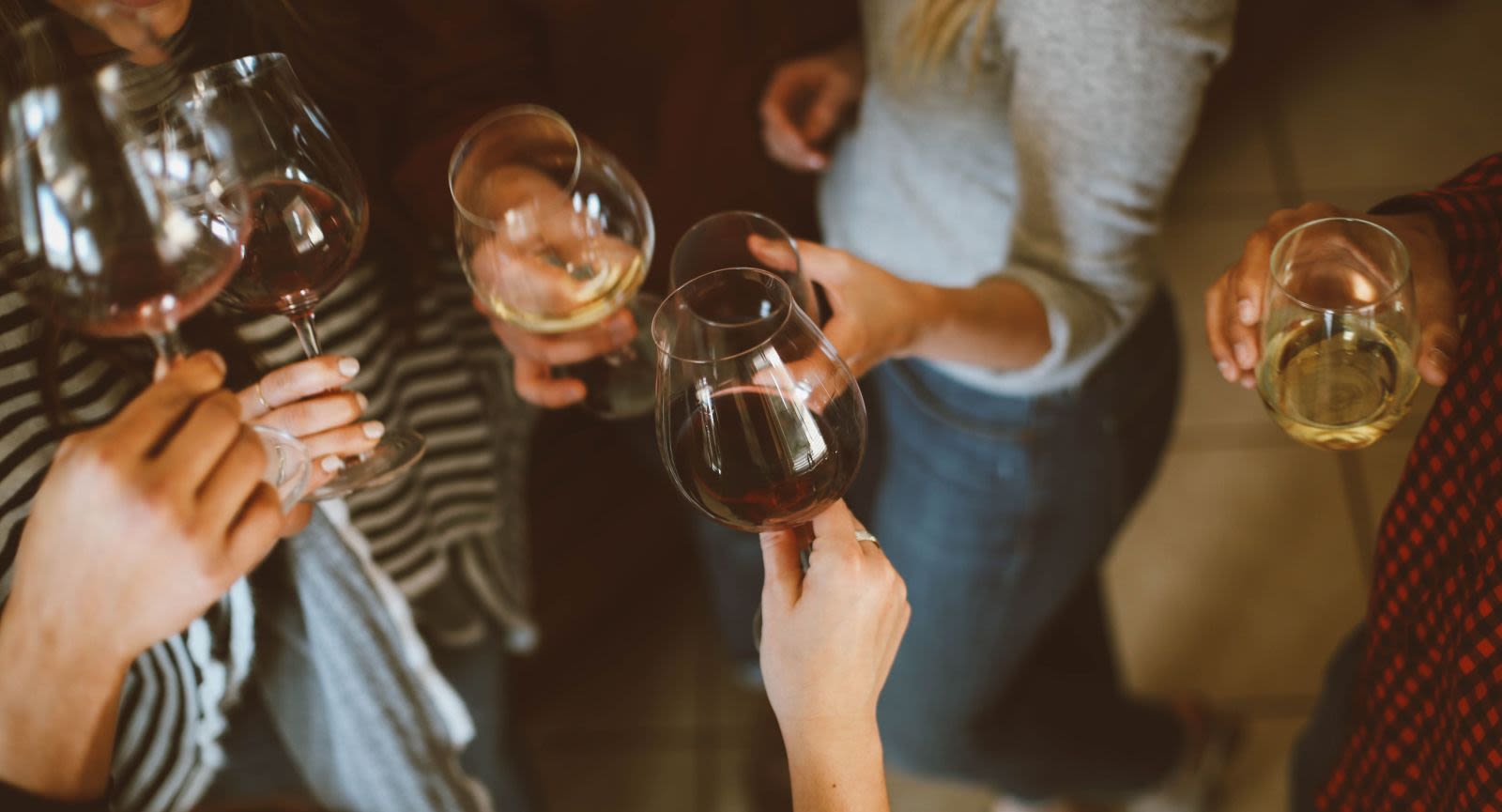 Happy Hour 530630PM 7 Glass of Wine, & Half Price Appetizers