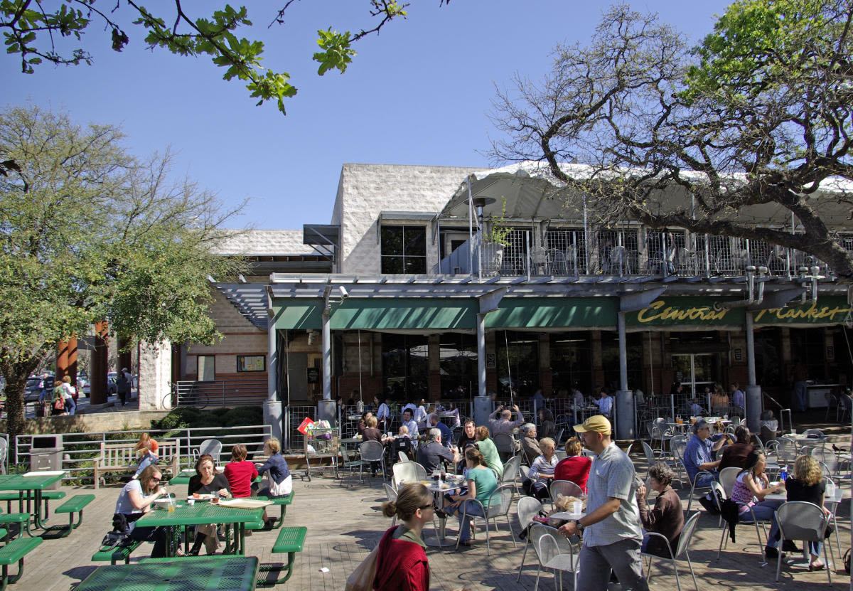 demo-dine-st-patrick-s-day-fare-in-austin-at-central-market
