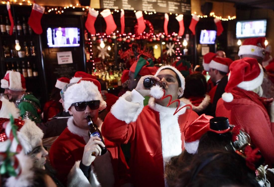 Santa Stumble in Indianapolis at Broad Ripple
