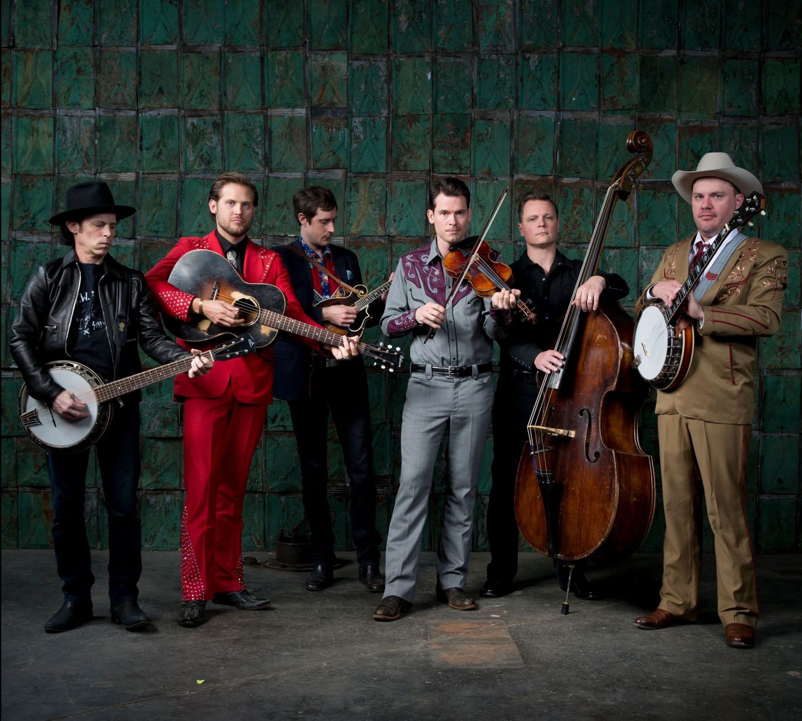 Old Crow Medicine Show w/The Secret Sisters in Chicago at Thalia