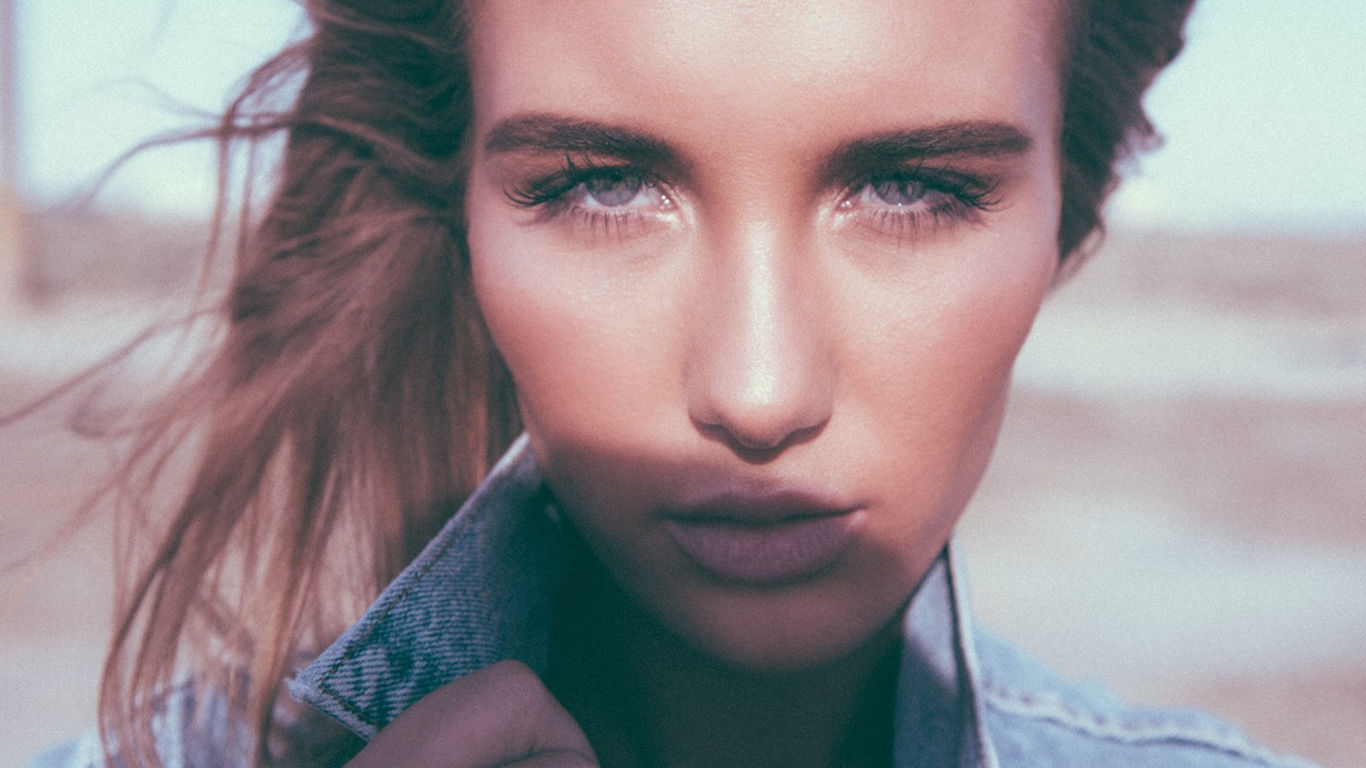 Centerfold Tour: Niykee Heaton in Austin at Emo's