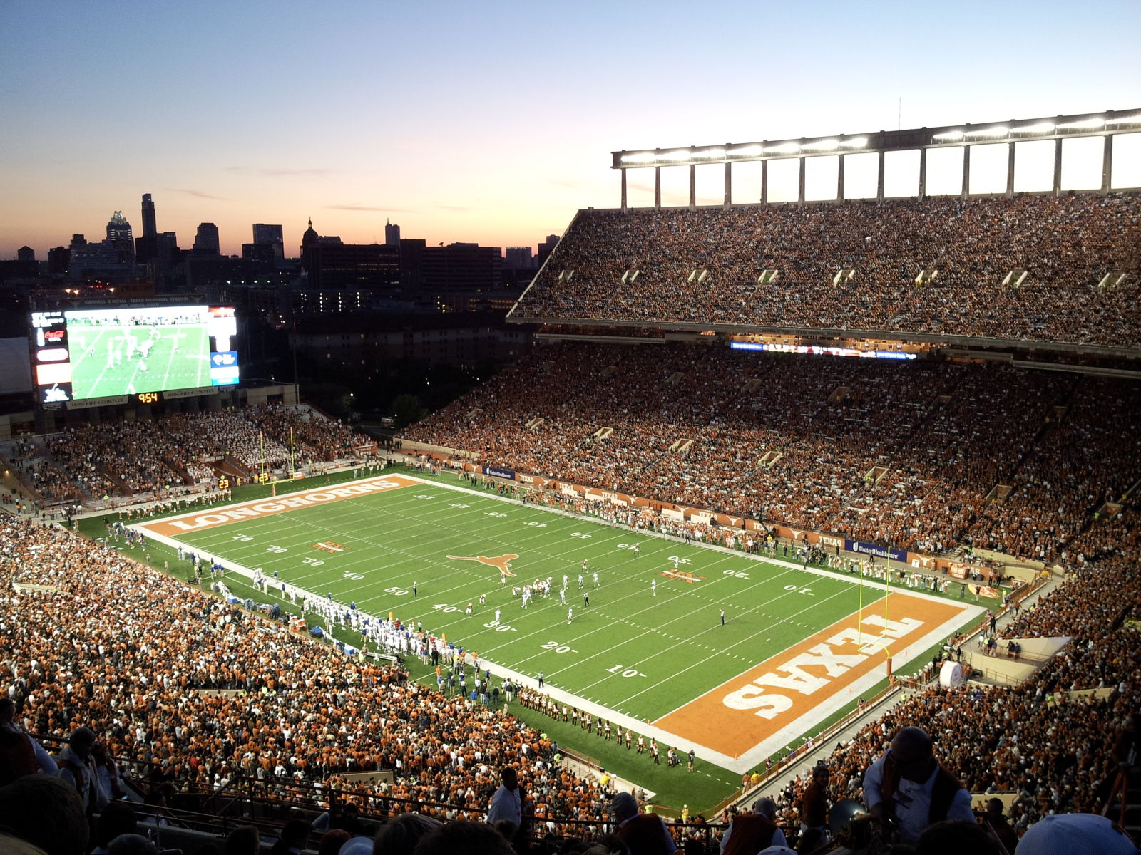 101X Tailgate 2016 UT vs. UTEP in Austin at Bullock Texas State