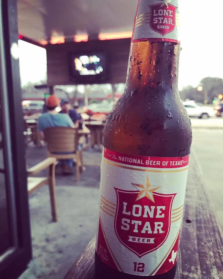 Happy Hour 47pm 3 Wells Drink Until 7pm & 2 Lonestar Longnecks