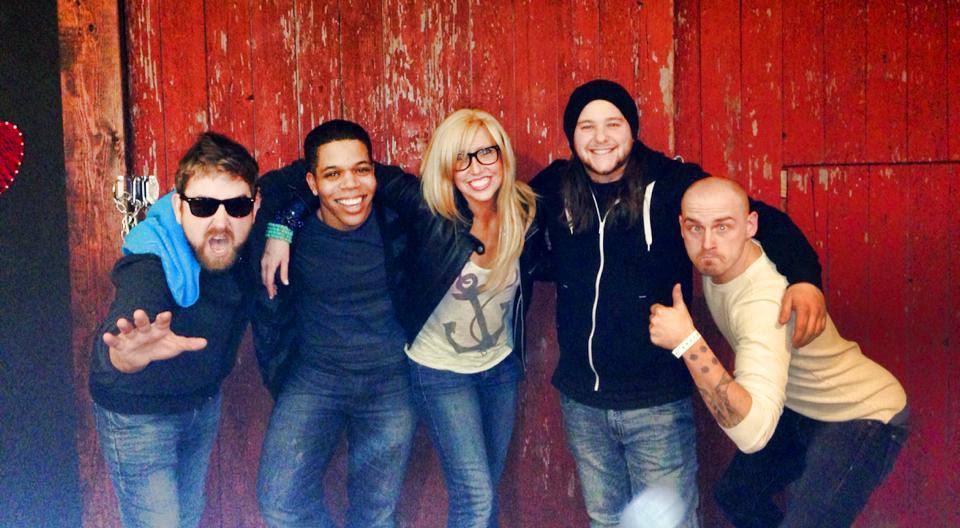 Hello Weekend in Chicago at Cubby Bear