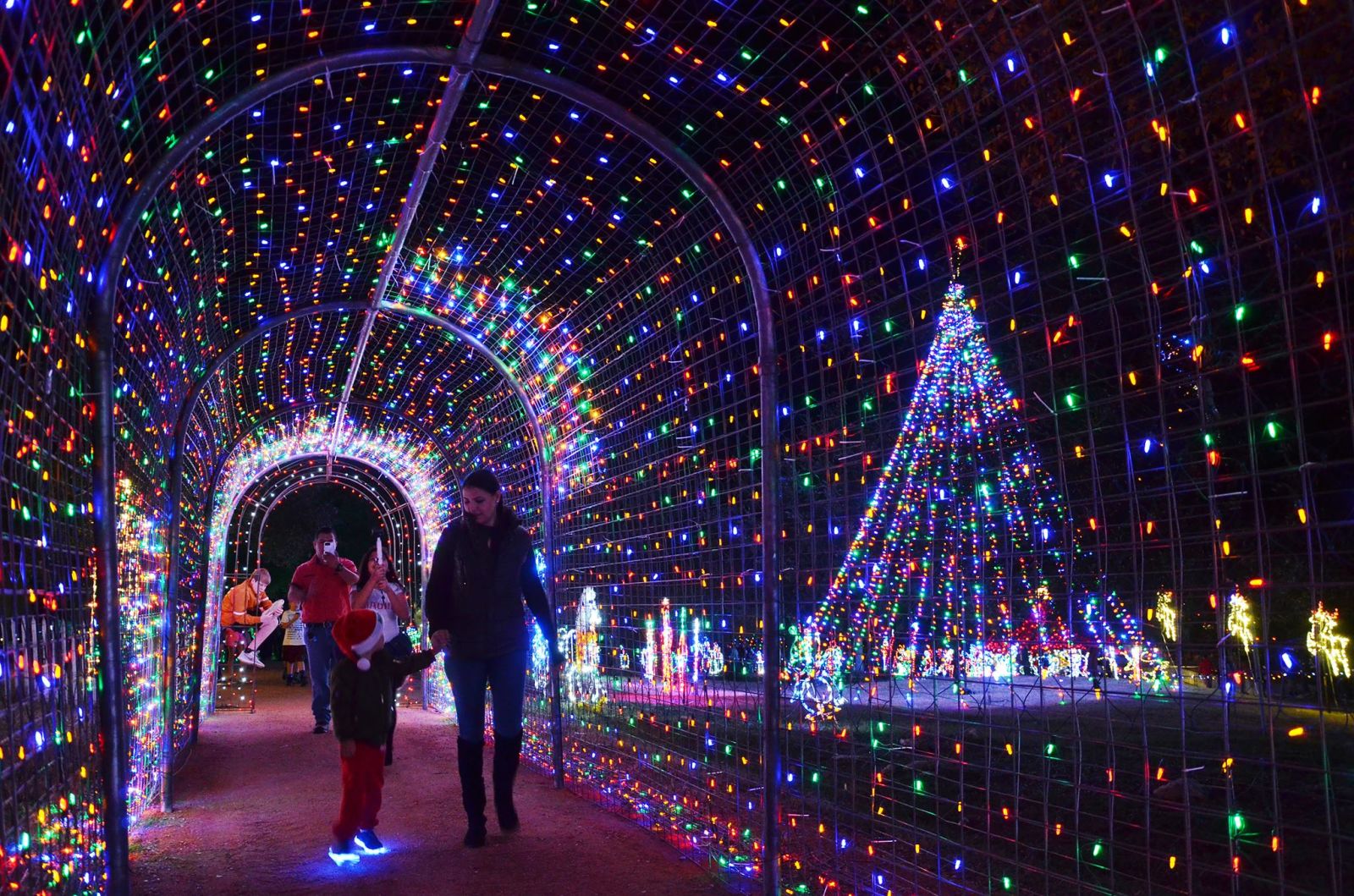 Lakeway Trail of Lights in Austin at Lakeway Activity Center