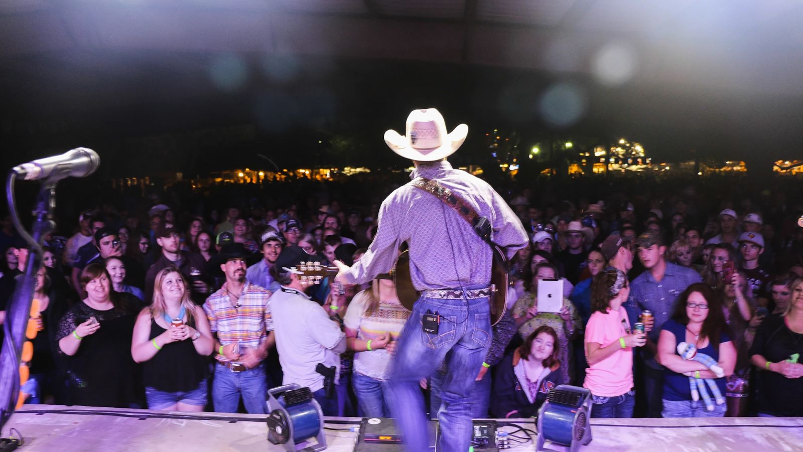 Smithville Jamboree w/ Wade Bowen, Rick Trevino, Blake Torrey