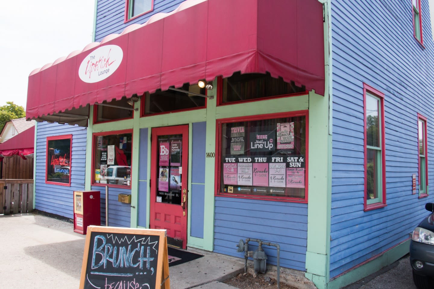 Feminist Trivia Night in Nashville at Lipstick Lounge