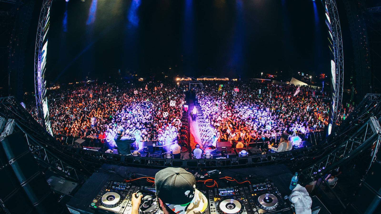 Something Wicked Texas' Largest Halloween Electronic Music