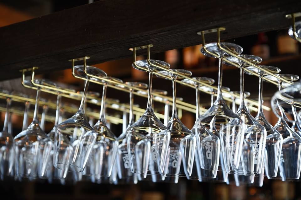 Louie's Wine Dive Waldo, Events in Kansas City on Do816