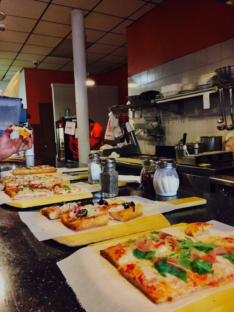 Pizza Metro, Events in Chicago on Do312