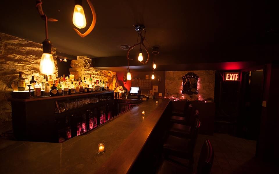 Talon Bar