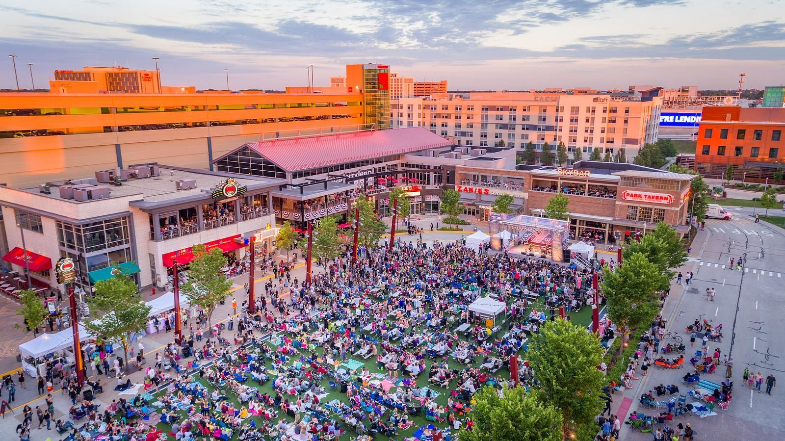 Parkway Bank Park Upcoming Events In Rosemont On Do312