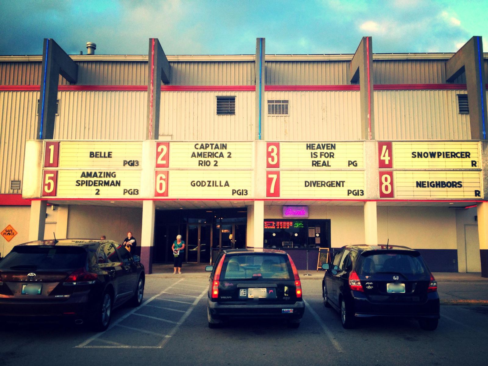 Village 8 Theatres, Events in Louisville on Do502