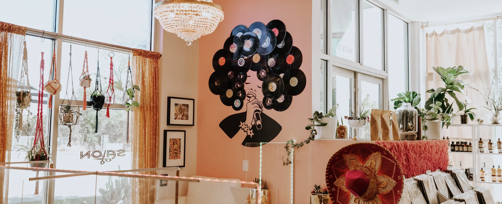 VINYL Beauty Bar E Cesar Chavez, Events in Austin on