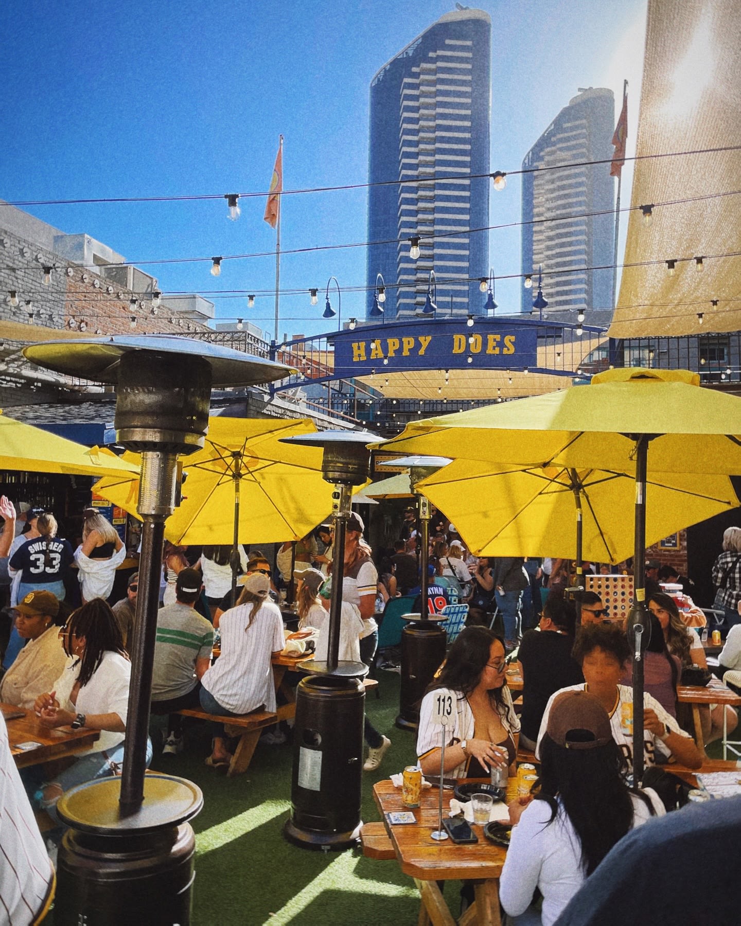 Happy Does Bar, Upcoming Events in San Diego on DoSD