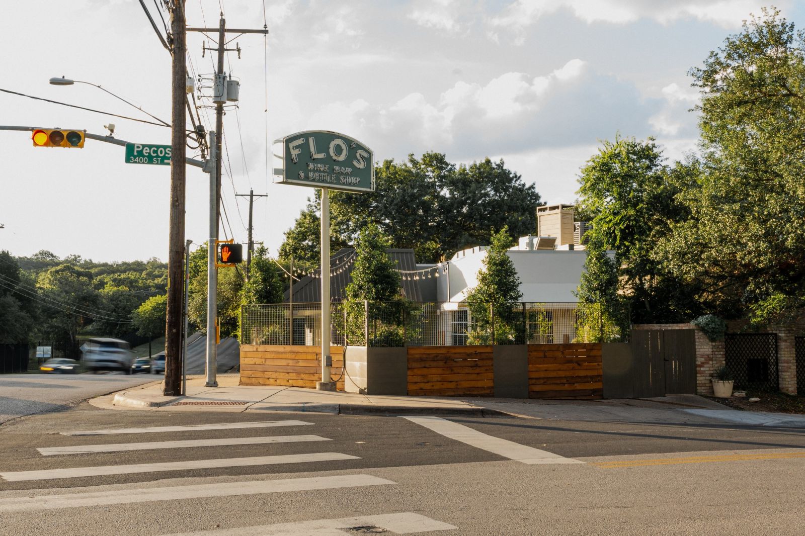 Flos Wine Bar Austin