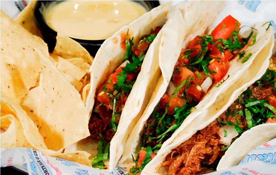 CLOSED Bikinis Sports Bar & Grill (Sixth Street),